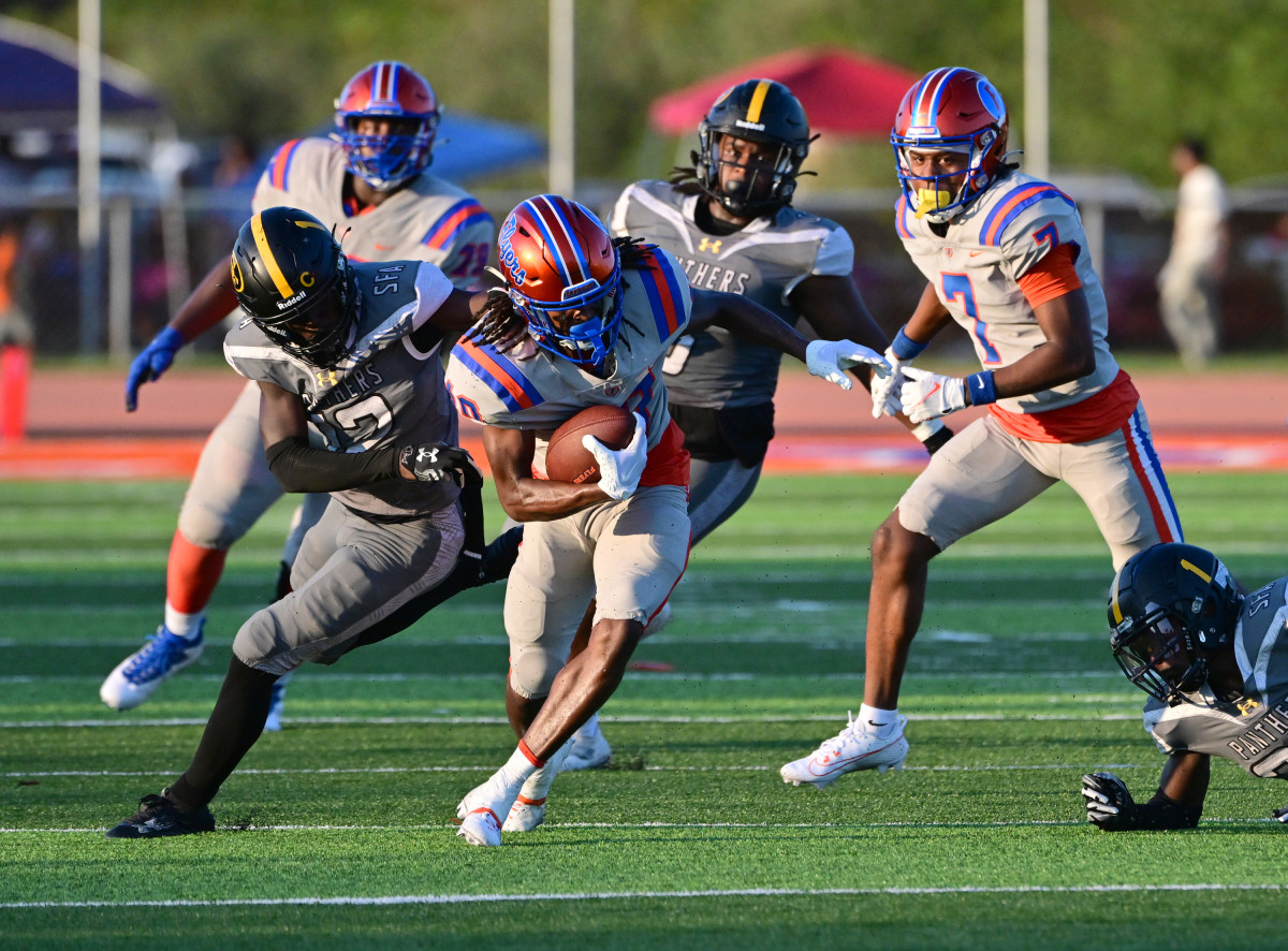 East St Louis St Frances Academy Illinois Maryland football 9-2-23 Tim Vizer 23593